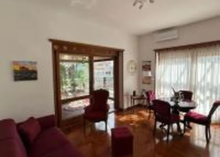 Lovely Terrace Aurelia